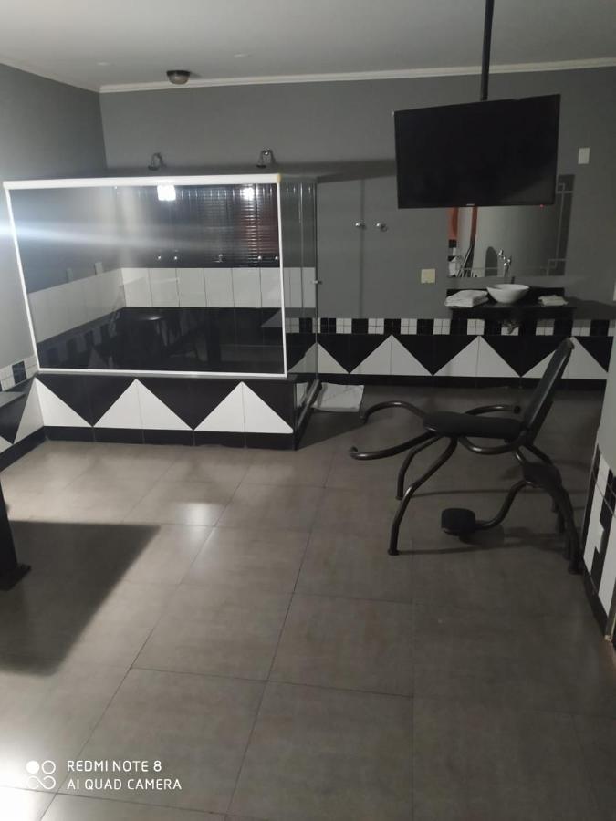 Movie Inn Motel E Hospedagem (Adults Only) Ribeirão Preto Zewnętrze zdjęcie