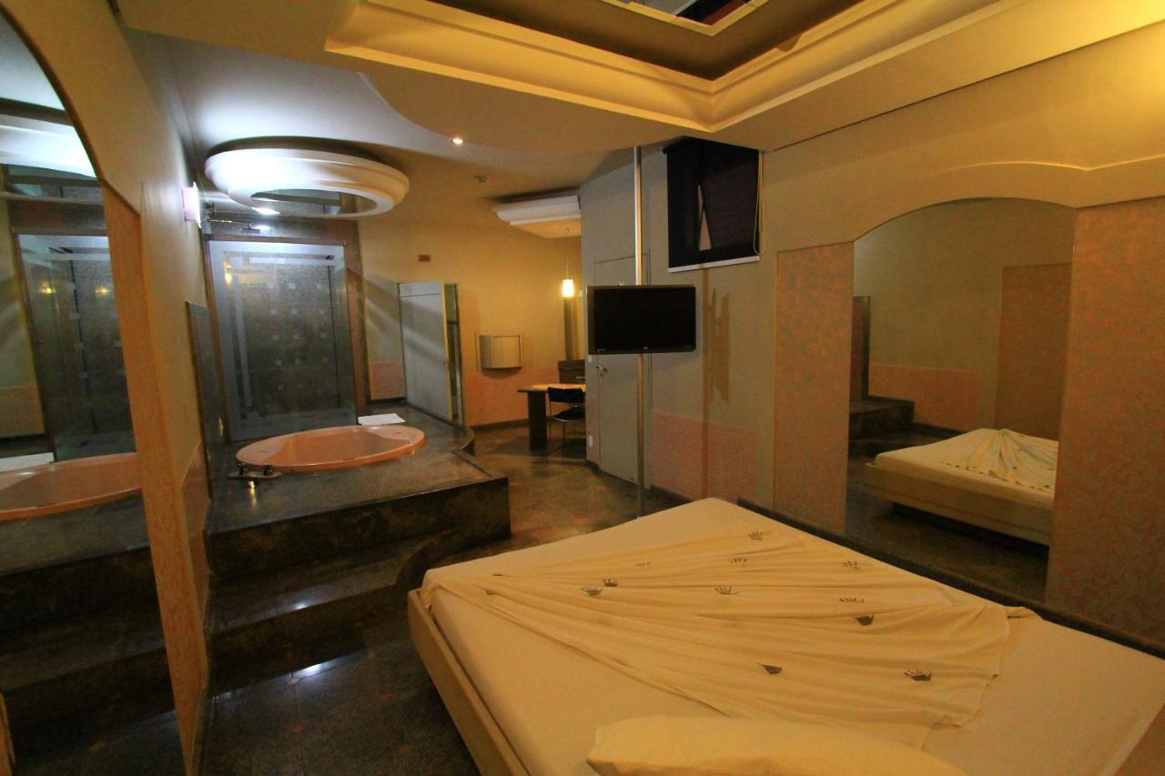 Movie Inn Motel E Hospedagem (Adults Only) Ribeirão Preto Zewnętrze zdjęcie